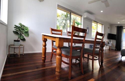 Innes Park House | 16 Badilla Street Innes Park