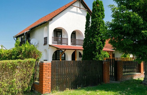 Balatonfenyves Other | 160 m² Accommodation ∙ 6 bedrooms ∙ 12 guests