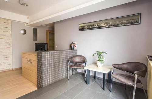 Vozdovac Apartment | 160 m² Apartment ∙ 2 bedrooms ∙ 4 guests