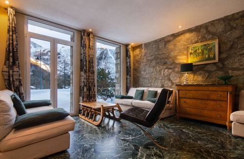 Argentiere Ski Chalet | 160 m² Chalet ∙ 2 bedrooms ∙ 8 guests