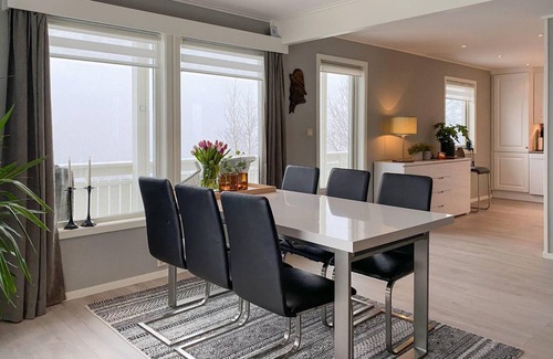 Olden House | 160 m² House ∙ 4 bedrooms ∙ 8 guests