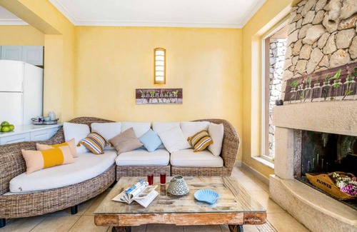 Sivota Villa | 160 m² Villa ∙ 3 bedrooms ∙ 6 guests