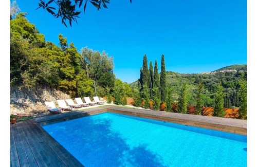 Makrata Villa | 160 m² Villa ∙ 4 bedrooms ∙ 8 guests