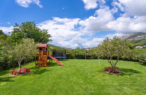 Tugare Villa | 160 m² Villa ∙ 4 bedrooms ∙ 8 guests