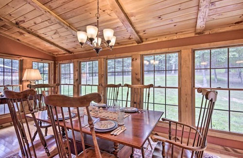Berkeley Springs House | 161 m² House ∙ 3 bedrooms ∙ 8 guests