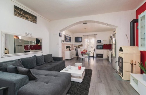 Srinjine House | 163 m² House ∙ 4 bedrooms ∙ 8 guests