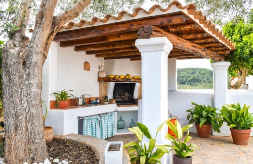 Sant Carles de Peralta Cottage | 165 m² Cabin ∙ 3 bedrooms ∙ 8 guests