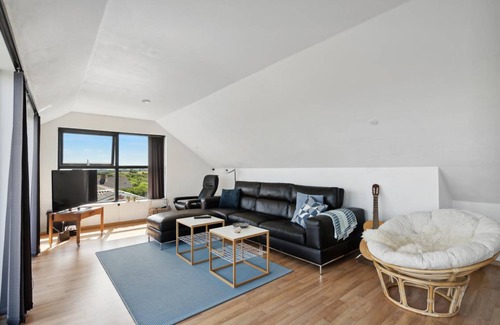 Ronbjerg House | 165 m² House ∙ 4 bedrooms ∙ 10 guests