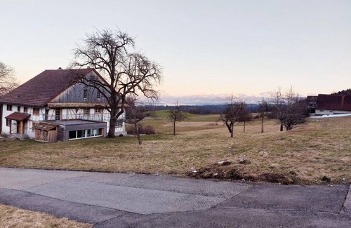 Horgen District House | 166 m² House ∙ 2 bedrooms ∙ 6 guests