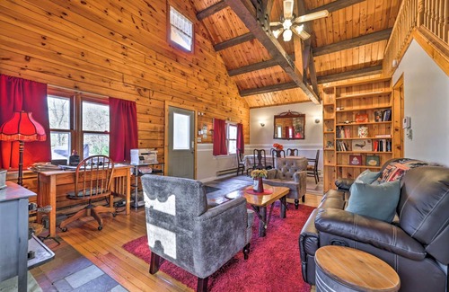 East Stroudsburg House | 167 m² House ∙ 3 bedrooms ∙ 10 guests