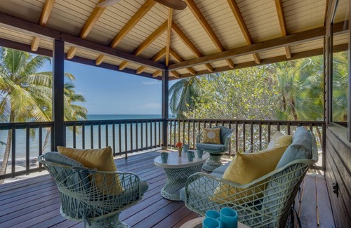 Placencia House | 167 m² House ∙ 3 bedrooms ∙ 8 guests