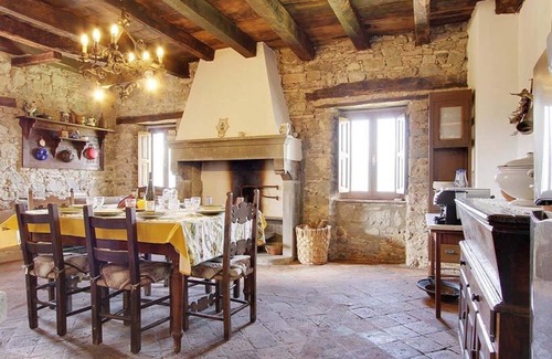 Villa Collemandina Villa | 16th-century Tuscan villa with swimming pool, fabulous views, walk to restaurant