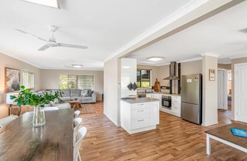 Rainbow Beach House | 17 Green Valley Drive Rainbow Beach