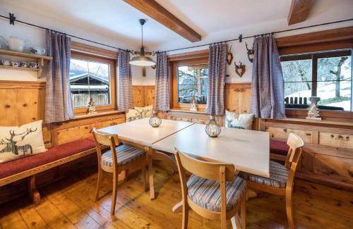 Hippach-Schwendberg Apartment | 170 m² Apartment ∙ 8 bedrooms ∙ 13 guests