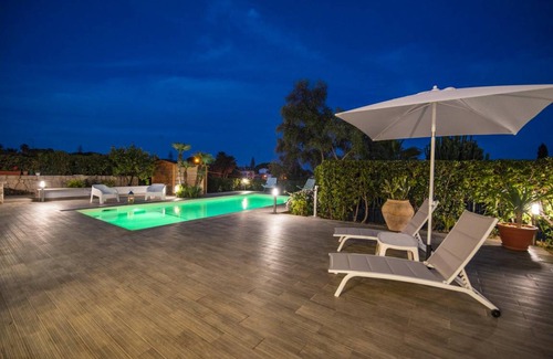 Fontane Bianche House | 170 m² House ∙ 3 bedrooms ∙ 6 guests