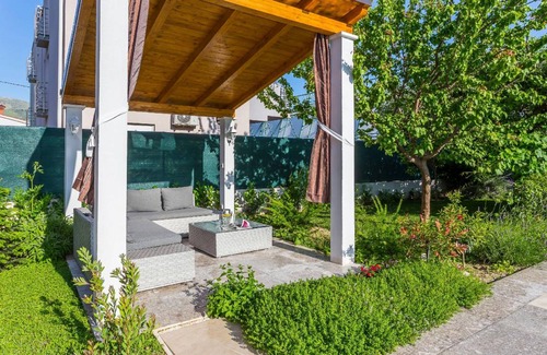 Stobrec House | 170 m² House ∙ 4 bedrooms ∙ 6 guests