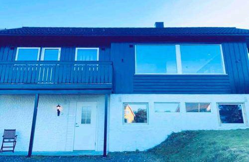 Sommarøy Villa | 170 m² Villa ∙ 4 bedrooms ∙ 8 guests
