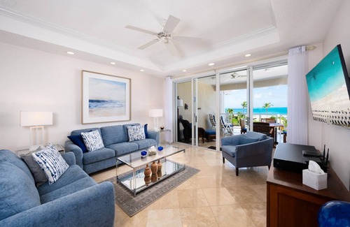 Grace Bay Condo | 172 m² Condo ∙ 2 bedrooms ∙ 5 guests