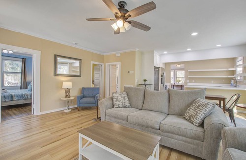 Folly Beach House | 172 m² House ∙ 5 bedrooms ∙ 13 guests