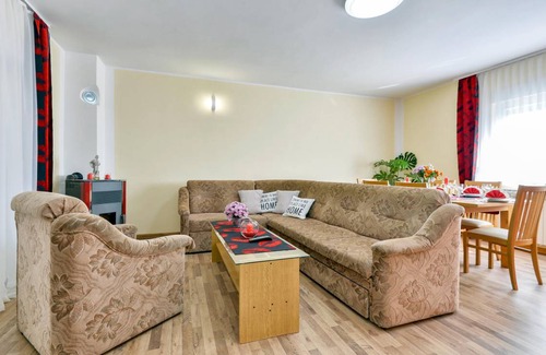 Zumberak House | 173 m² House ∙ 4 bedrooms ∙ 11 guests