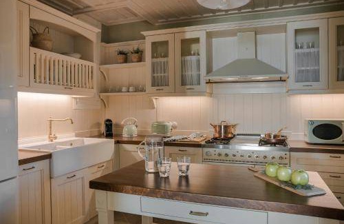 Mavrata Villa | 176 m² Villa ∙ 4 bedrooms ∙ 8 guests