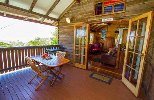 Seventeen Seventy Apartment | 1770 Beach Shacks