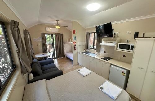 Seventeen Seventy Resort | 1770 Holiday Village