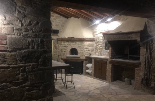 Citta di Castello Villa | 17th Century villa with six beds and baths, pool & complete privacy