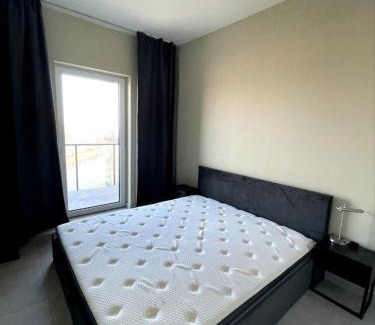 Srodmiescie Apartment | 17th Floor with River View Panorama