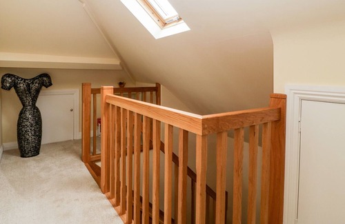 New Forest District House | 18 JUBILEE ROAD, pet friendly, with a garden in Fordingbridge