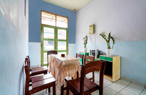 Garut Hotel | 18 m² Hotel ∙ 4 guests