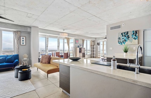 Puerta de Tierra Condo | 180 Degrees of Blue Caribbean Seas