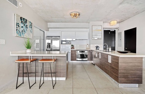 Puerta de Tierra Condo | 180 Degrees of Blue Caribbean Seas