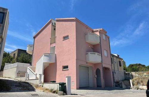 Stobrec Apartment | 180 m² Apartment ∙ 4 bedrooms ∙ 9 guests