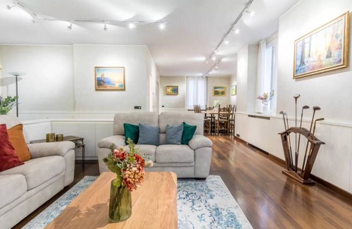 Cernobbio Apartment | 180 m² Apartment ∙ 2 bedrooms ∙ 4 guests