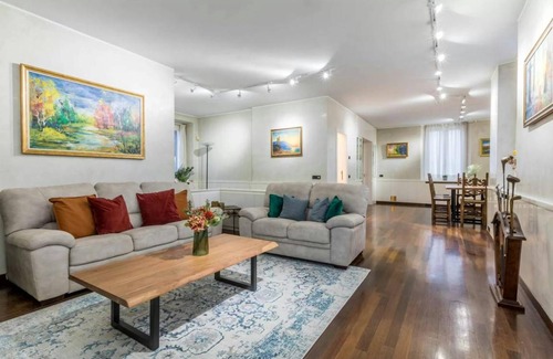 Cernobbio Apartment | 180 m² Apartment ∙ 2 bedrooms ∙ 4 guests