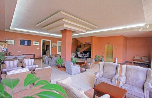 Bugolobi Hotel | 180 m² Hotel ∙ 3 bedrooms ∙ 6 guests