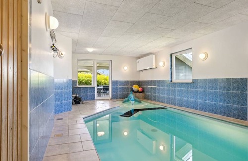 Bønnerup Strand House | 180 m² House ∙ 1 bedroom ∙ 12 guests