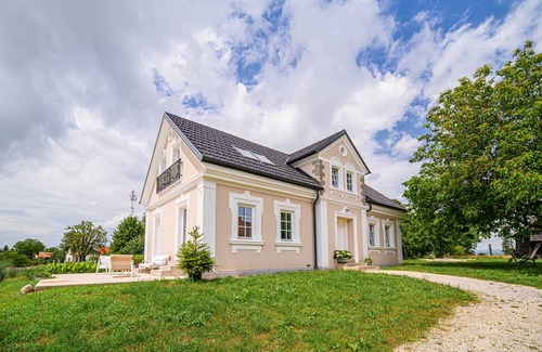 Cerklje ob Krki House | 180 m² House ∙ 4 bedrooms ∙ 8 guests