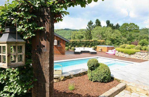 Trois-Ponts House | 180 m² House ∙ 5 bedrooms ∙ 11 guests