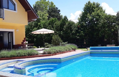 Zamardi House | 180 m² House ∙ 6 bedrooms ∙ 21 guests