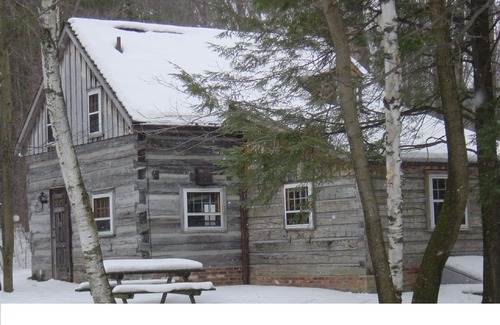 Durham Region Cabin | 1820 Log Cabin on Private 300 acres. Mtn biking, Hiking, x-country Skiing