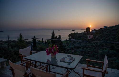 Neo Klima House | 184 m² House ∙ 3 bedrooms ∙ 7 guests