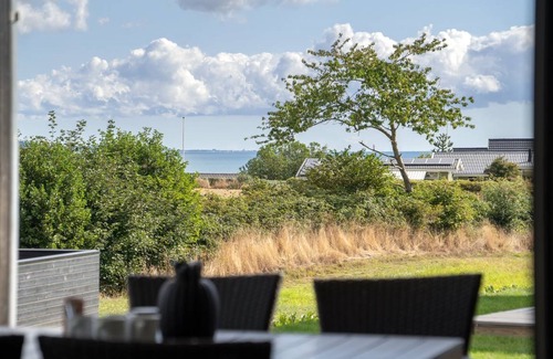 Hvidbjerg Strand House | 184 m² House ∙ 4 bedrooms ∙ 12 guests