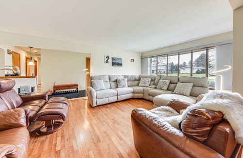 Racine Apartment | 185 m² Apartment ∙ 3 bedrooms ∙ 6 guests