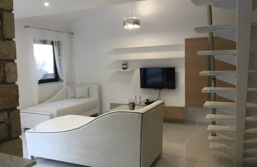 Varvara House | 185 m² House ∙ 1 bedroom ∙ 4 guests
