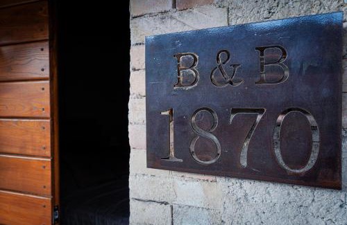 Arpino Bed & Breakfast | 1870 Bed & Breakfast