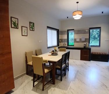 Kurseong House | 188 Wingrove