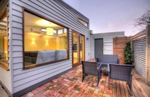 Echuca House | 189 m² House ∙ 4 bedrooms ∙ 9 guests