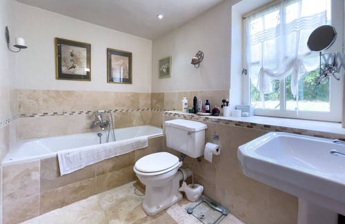 Sainte-Alvere-Saint-Laurent-les-Batons Other | 18th century farmhouse in the heart of Périgord with large swimming pool, sauna and jacuzzi